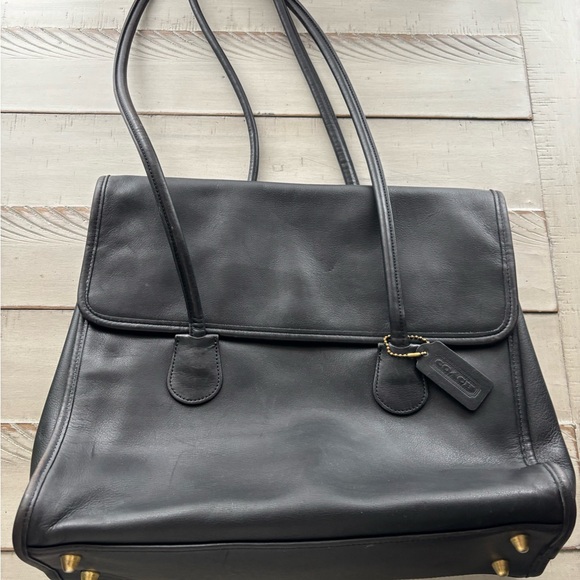 Vintage Coach Flap back. Black Leather Handbag. 13 by 11 1/2 - Picture 1 of 12